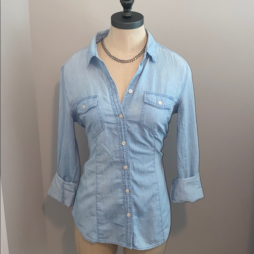 COPY - COPY - Loft Size S Light Chambray Blouse